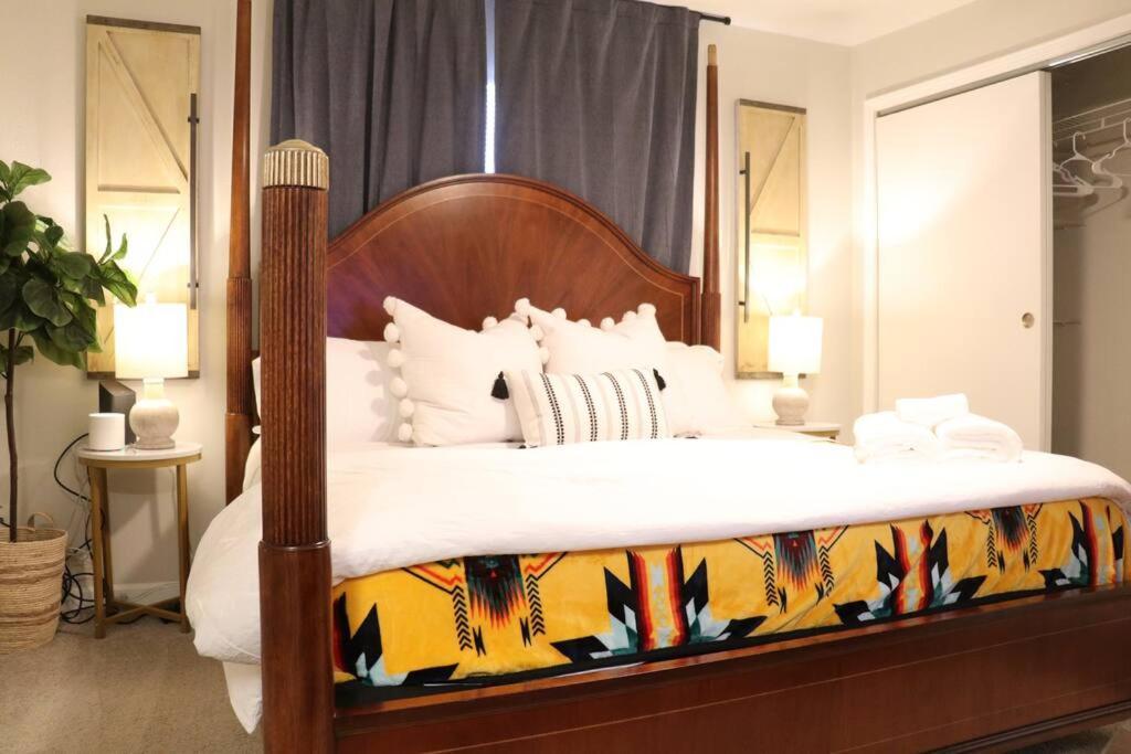 Cowboy Den-Hot Tub-Game Room-Pet Friendly-No Pet Fees! Albuquerque Exterior foto
